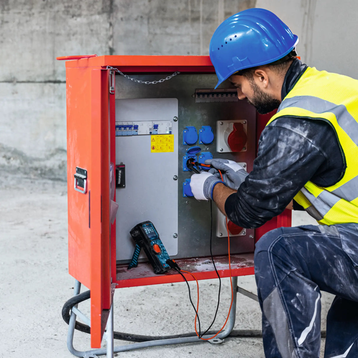 Multimètre numérique Bosch GDM 600-15