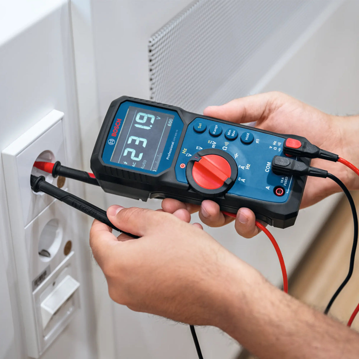 Multimètre numérique Bosch GDM 600-15