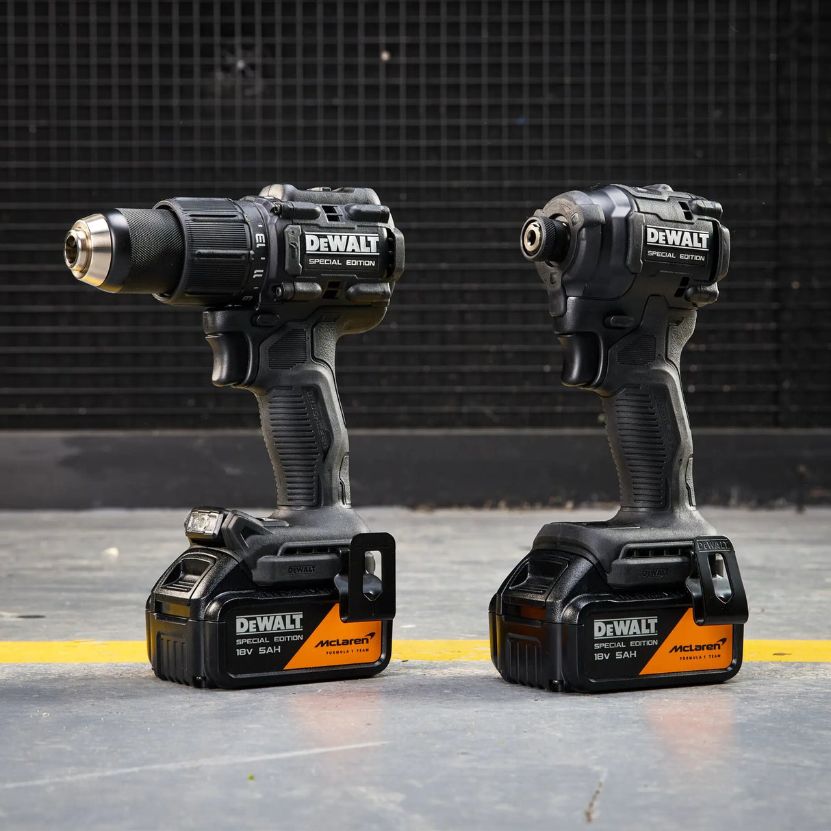 Kit combiné Dewalt Batterie McLaren DCK2222MP2T-QW 18V 5Ah