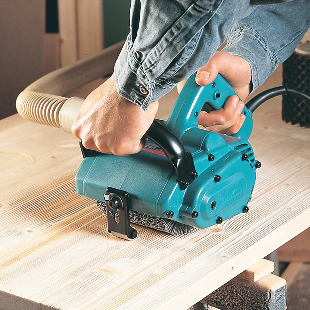 Levigatrice a rullo Makita 9741J 860W