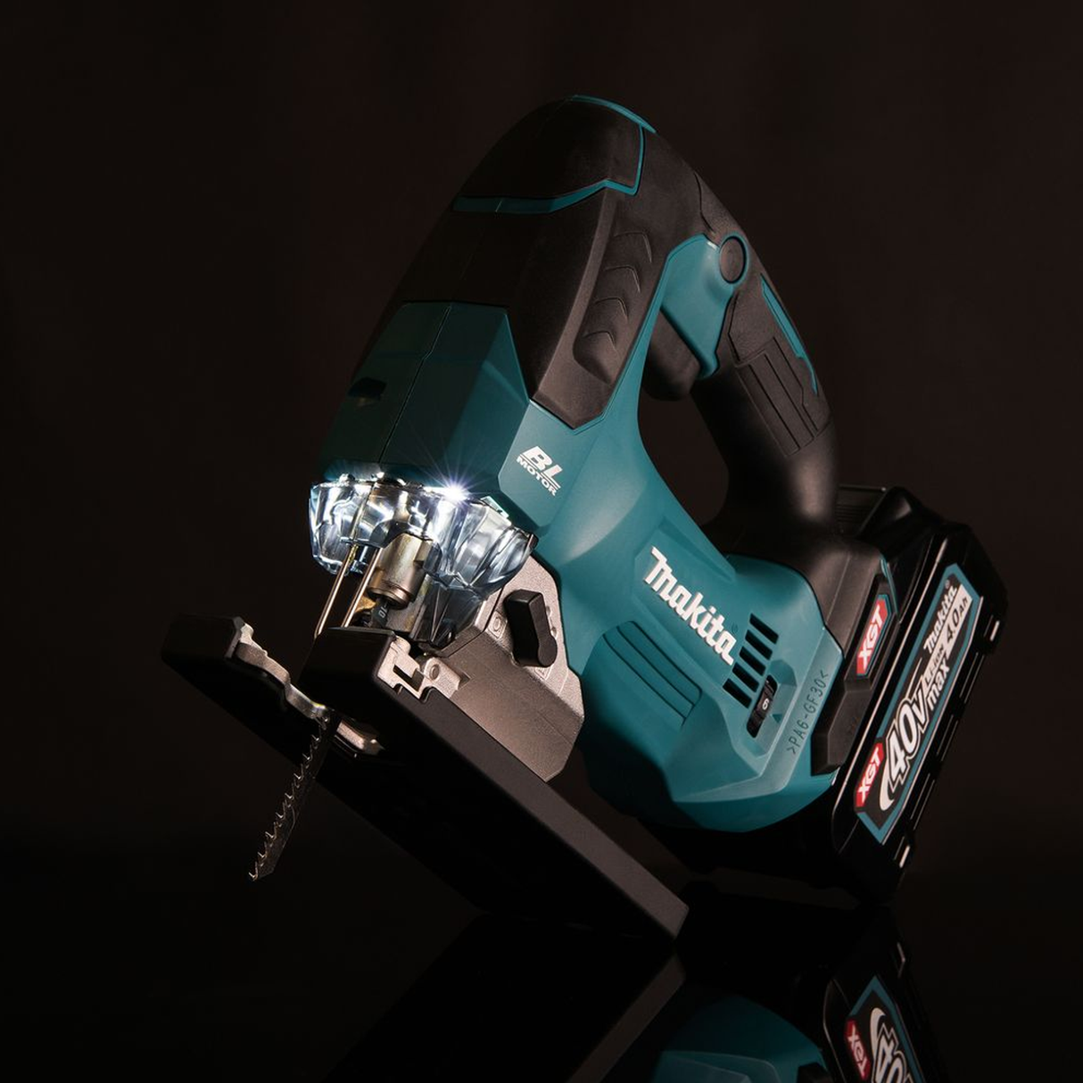 JV002GZ01 - Scie alternative Makita JV002GZ01 40V - Image 17