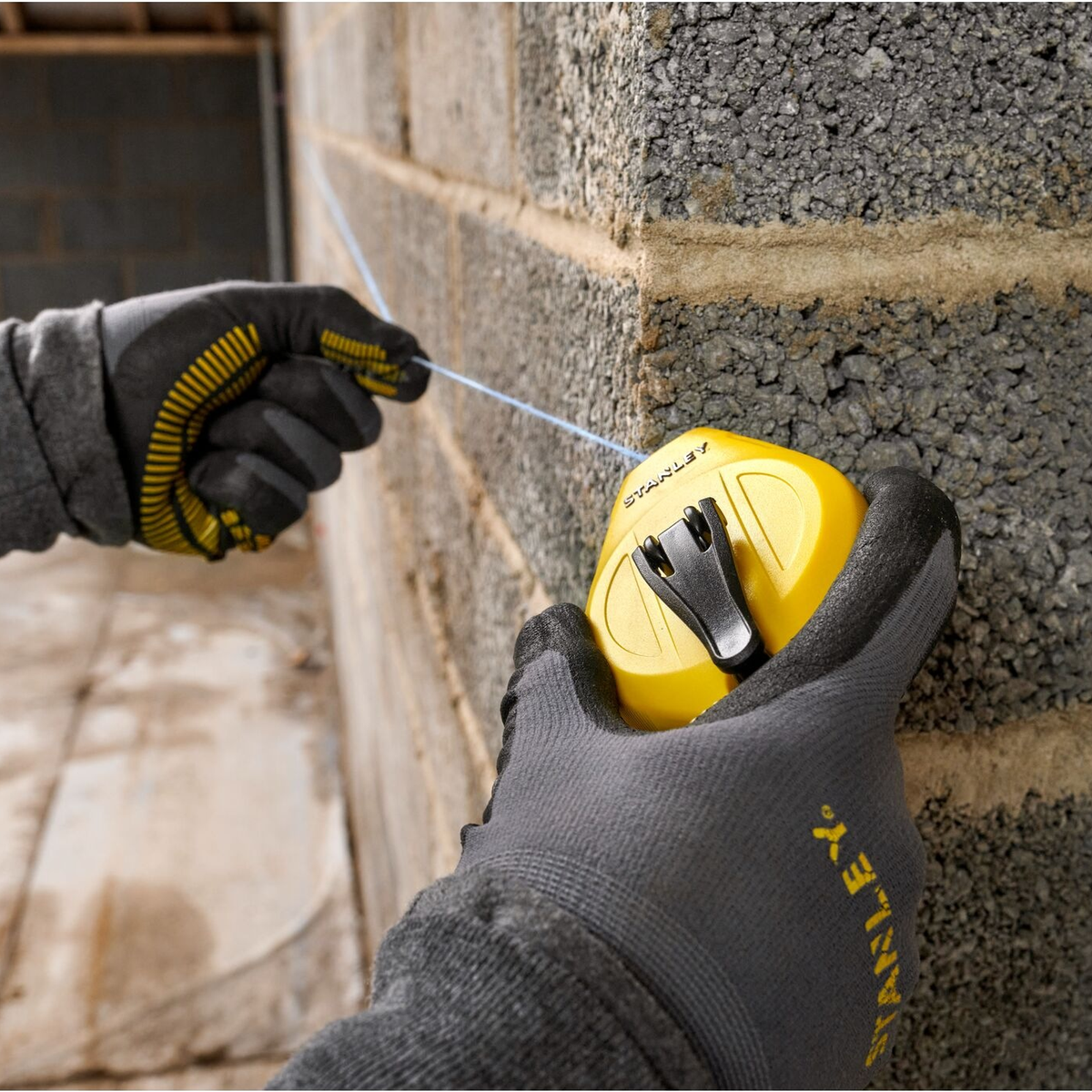 Kit Tracciatore Stanley STHT47113-0 30m ABS con Polvere Blu e Livella