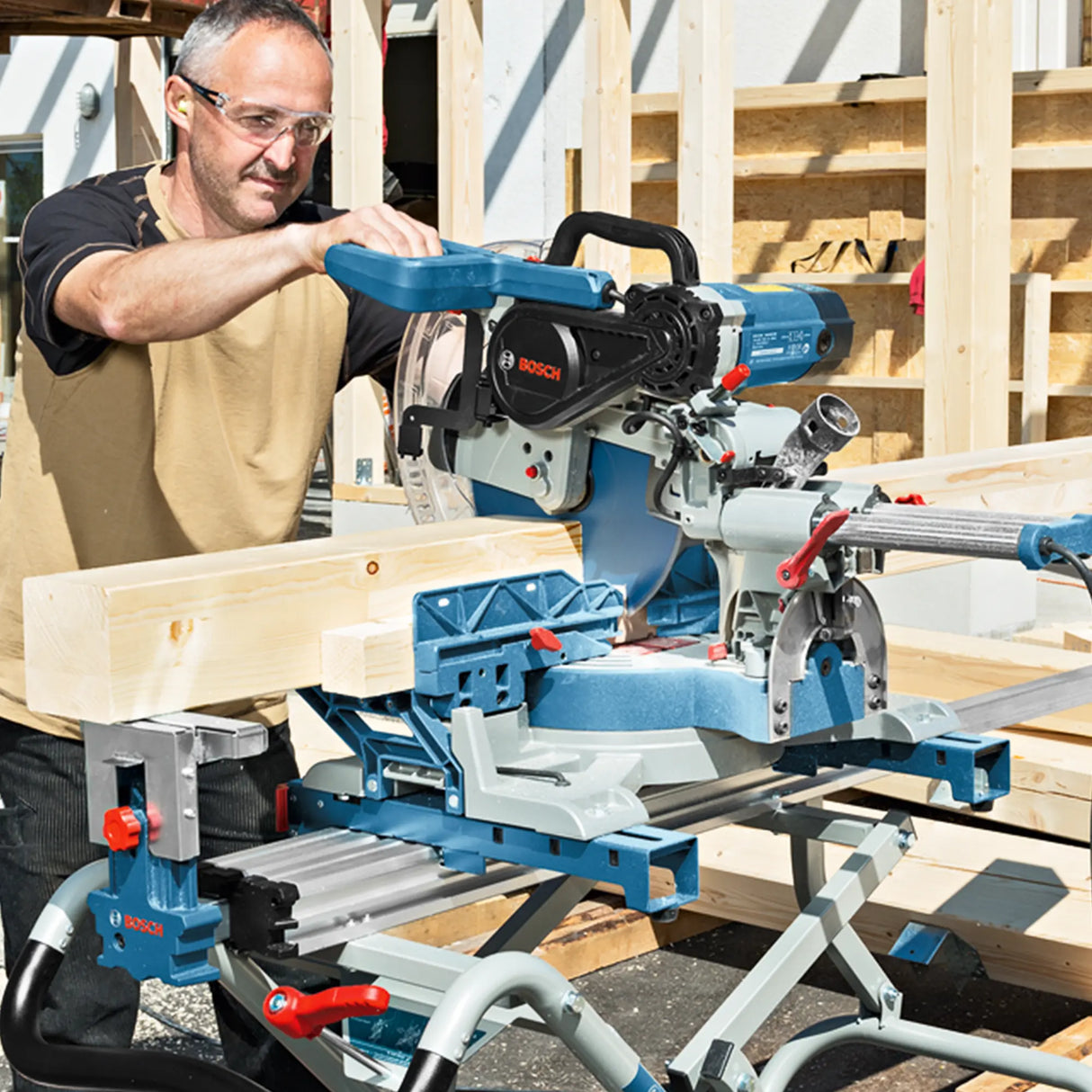 Machine de découpe radiale Bosch GCM 12 SDE