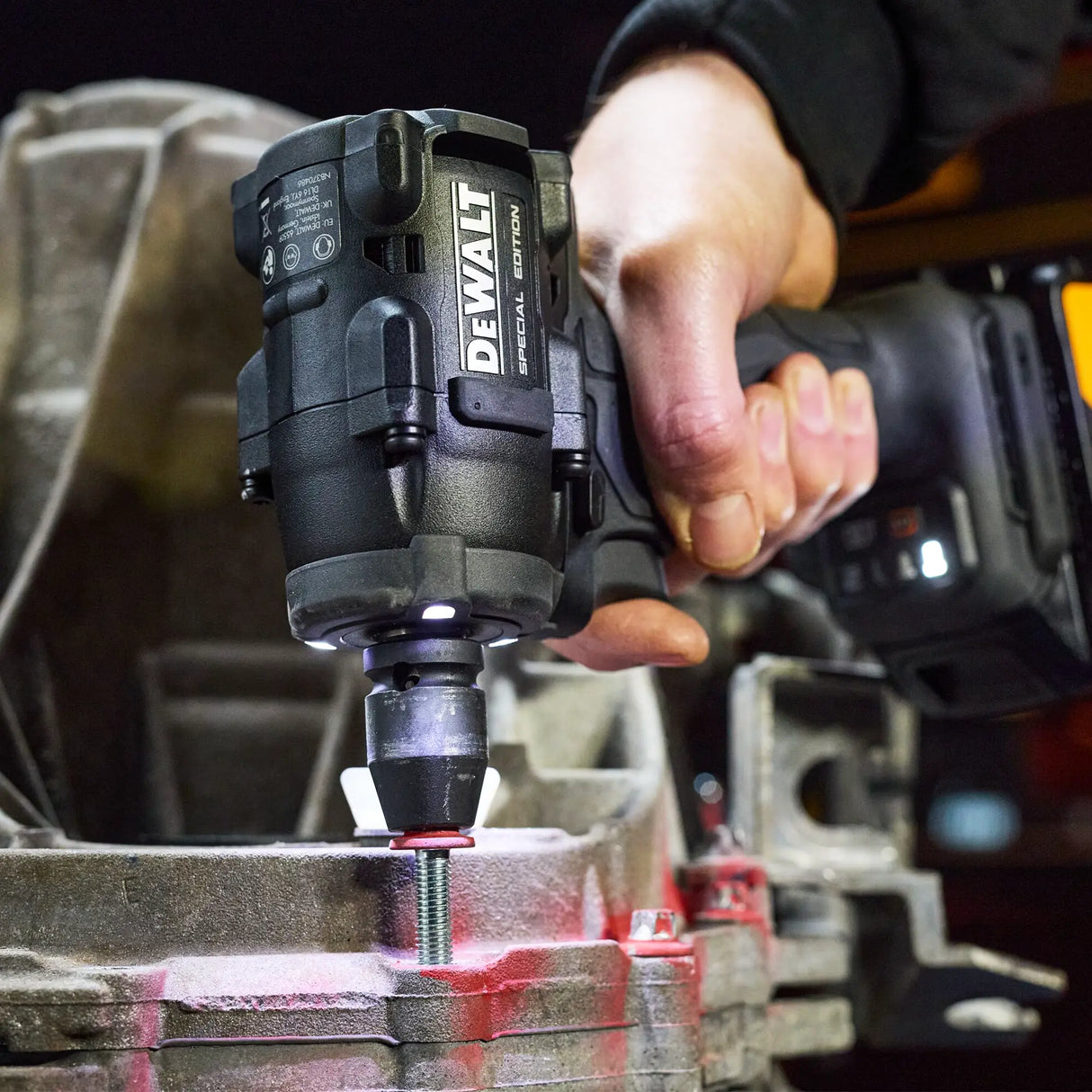 clé à chocs Dewalt Batterie McLaren DCF92MP2T-QW 18V 5Ah