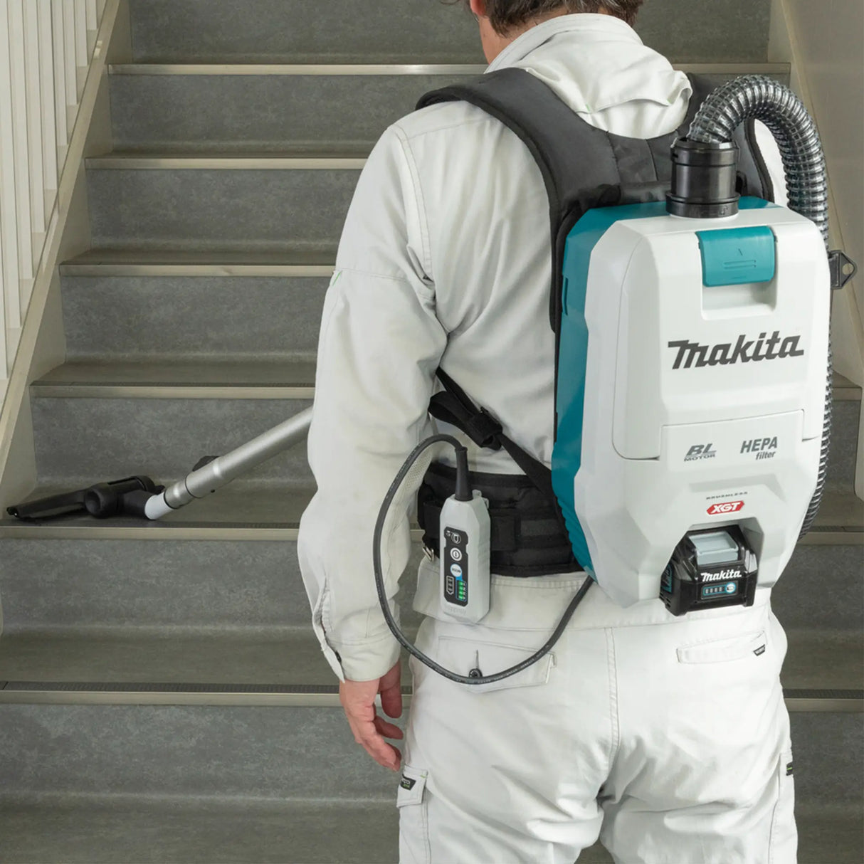 Aspirateur dorsal Makita VC008GZ09 40V